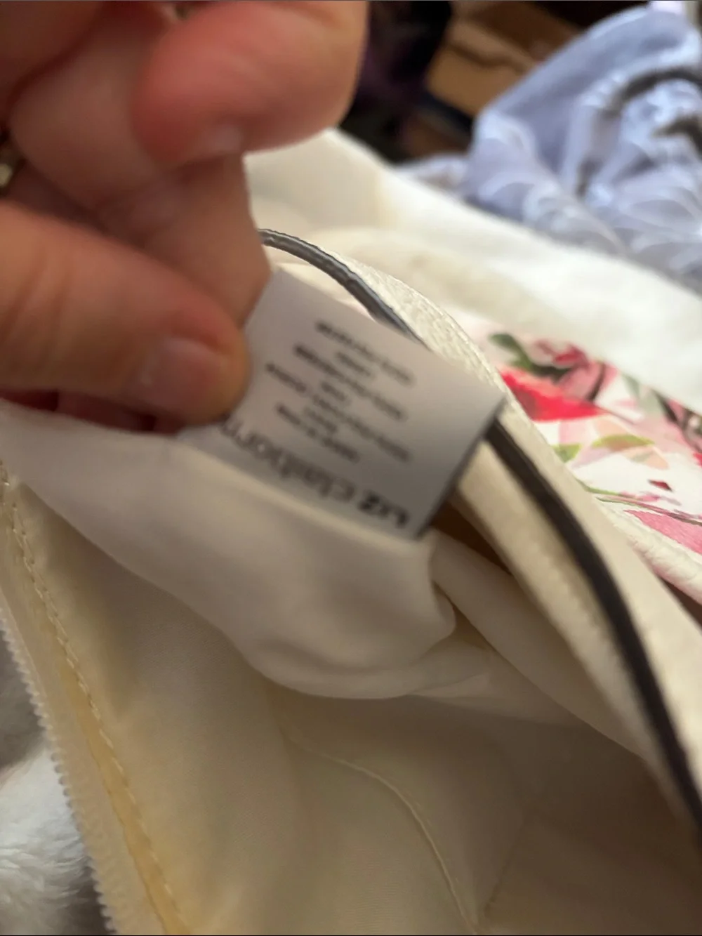 Liz Claiborne White Floral Shoulder Bag with Pink & Red Flowers